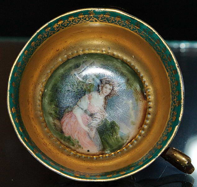 Чашечка кофейная Фарфор, роспись XIX век 