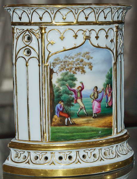 Курильница Фарфор, роспись, позолота XIX век 