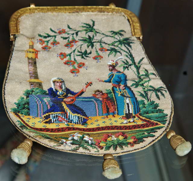 Сумочка бисерная Первая половина XIX века бисер вышивка 